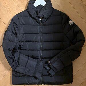 100% authentic Moncler serica giubbotto down puffer jacket